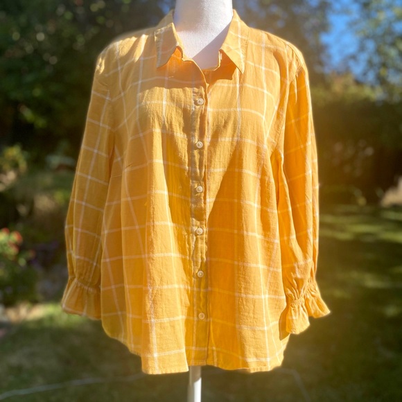 Yellow and White Button Down Blouse with Ruffle Sleeves - Picture 5 of 5